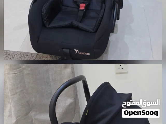 سرير أطفال + مقعد سيارة من ماركة تيكنوم - Teknum New Born Car Seat + Crib