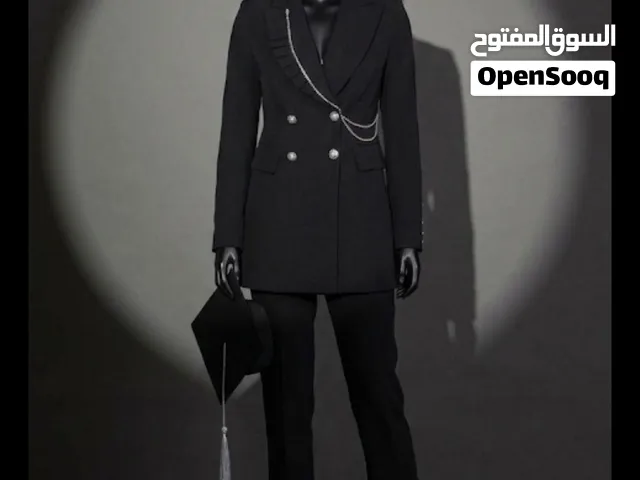 طقم رسمي لون اسود لبسة وحده للبيع