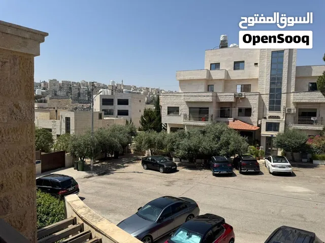 للإيجار السنوي شقة مفروشة في عبدون 15580