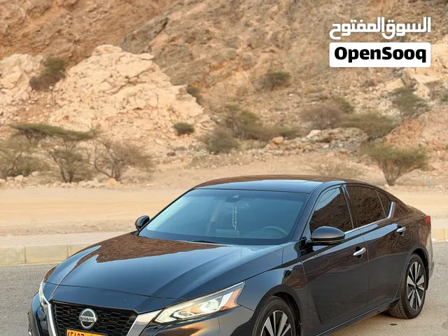 Used Nissan Altima in Muscat