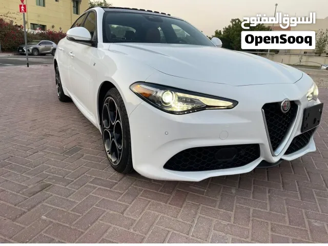 الفروميو بحالة الوكالة جوليا سوير 2022