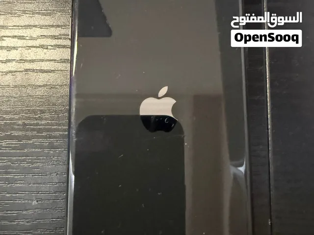 Apple iPhone SE 2 128 GB in Al Ain