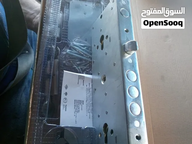 حمزة لصيانة وتركيب ابواب الامان