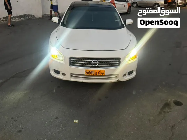 Nissan Maxima