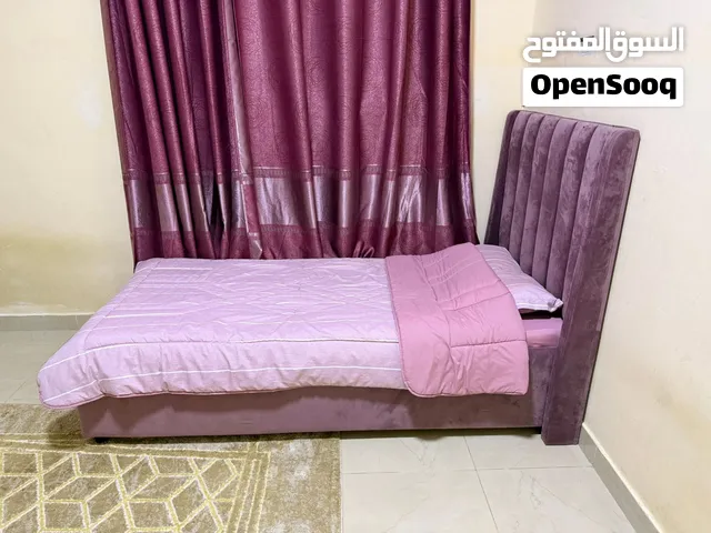 سريرين شبه جديدين