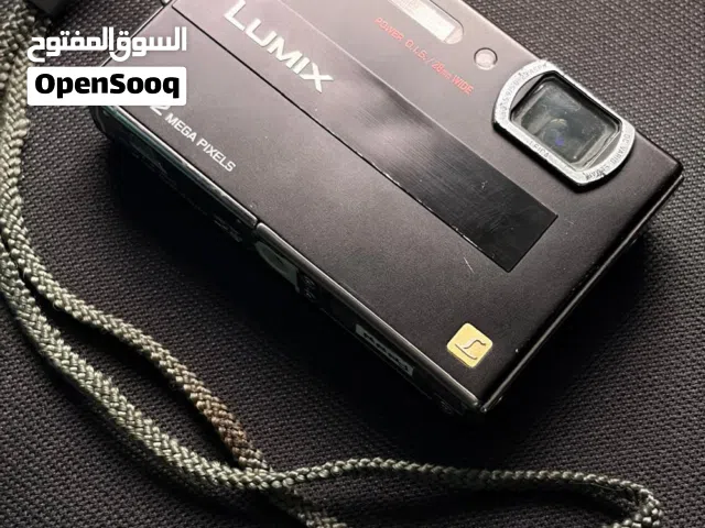 Panasonic LUMIX digicam-included with pouch   retro look