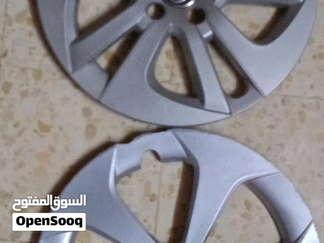 طاسات تويوتا بريوس
