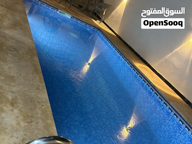 للبيع استراحة راقية جاهزة للسكن والاستثمار ،تجمع بين الراحة والفخامة والأناقة ،تقع علي مساحة ارض 207