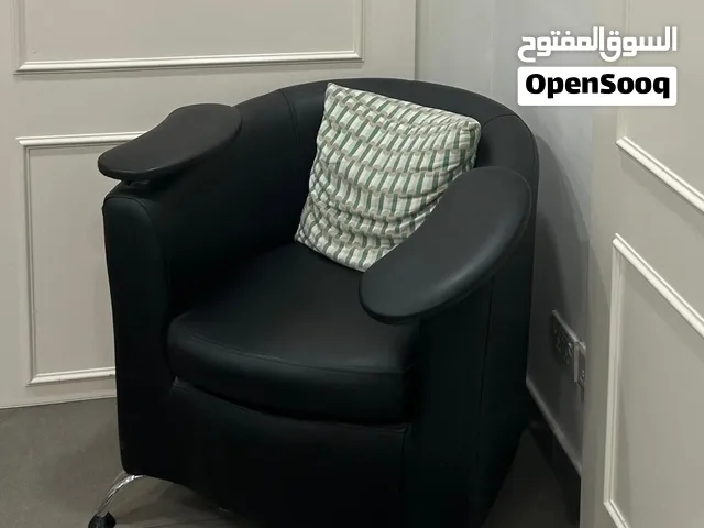 Pedicure chair with cushion