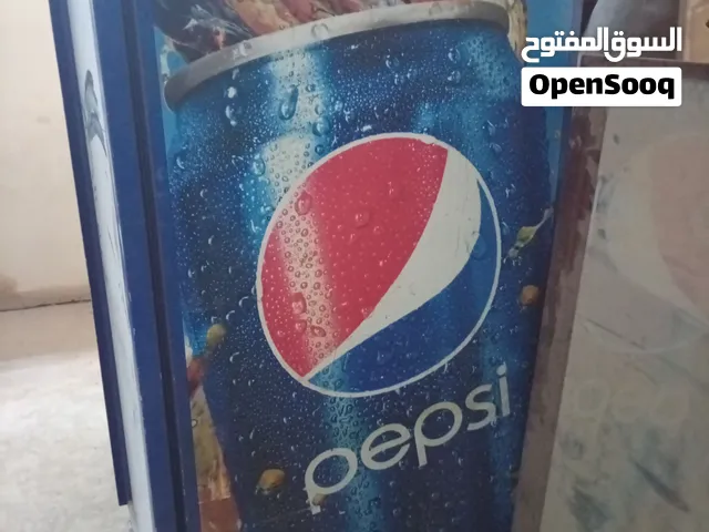 ثلاجة عرض بيبسي( EVEREST) LLC حجم كبير 1020 لتر مستعملة بحالة جيده جدا أن شاءاللة ، مصراتة بسعر 2000