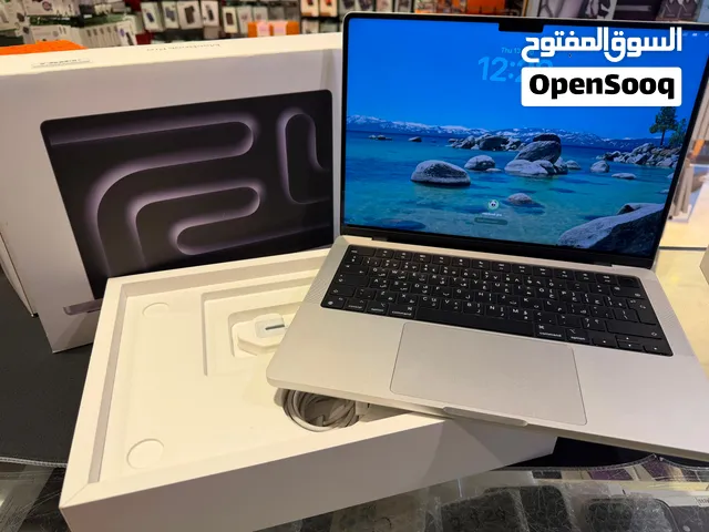 14-inch MacBook Pro with the base M4 chip (10-core CPU / 10-core GPU).