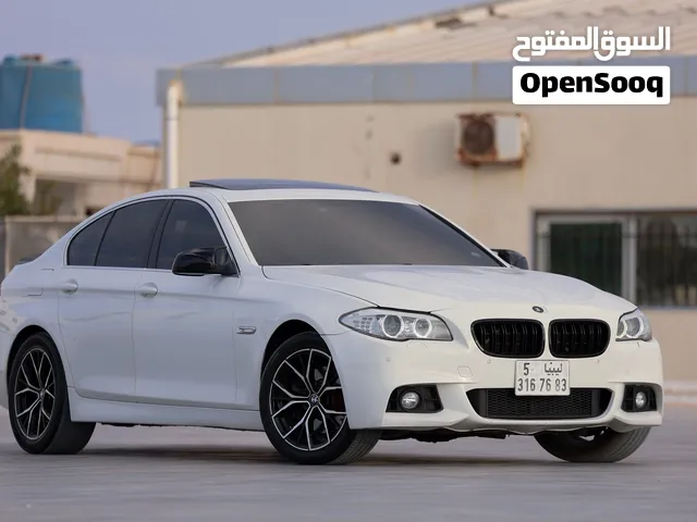 BMW F10 528i V6 2011