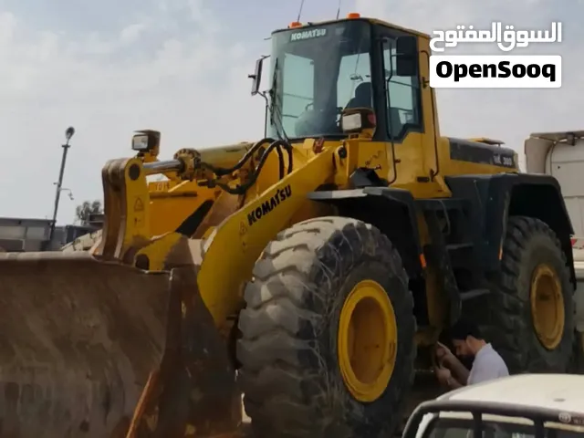 شفل كوماتسو حجم 380 داش 3 للبيع