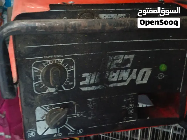 شاحن بطاريات 12 و 24