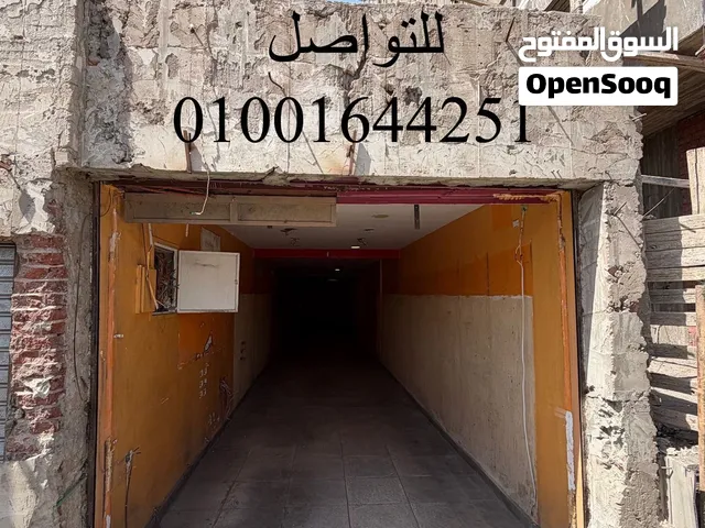 محل لايجار بمساحة 150 متر،منطقة حيوية ذات كثافة مرورية عاليه،الشارع الرئيسي،مصطفى النحاس،مدينه نصر