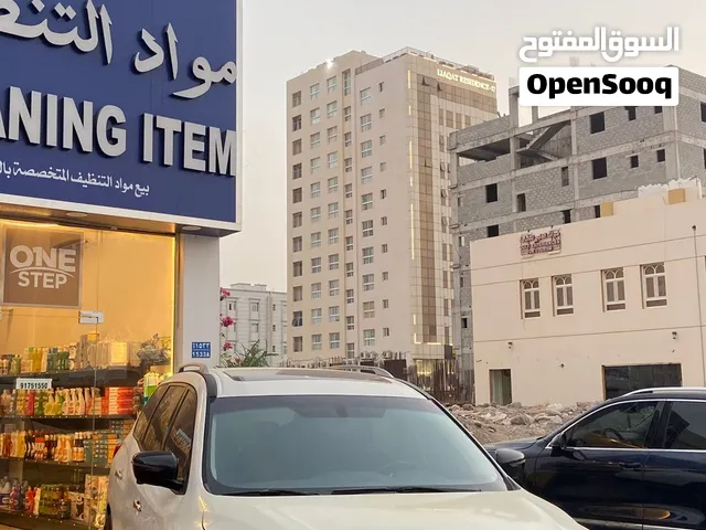 نيسان بايثفندر بلاتينيوم (الوصف مهم)