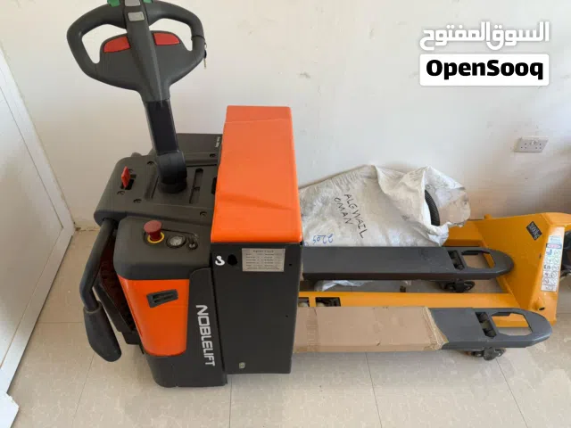 Electric hand trolly for pilots,  fast connection clamp , buckets for Excavator