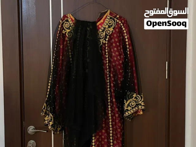 فستان للبيع فقط