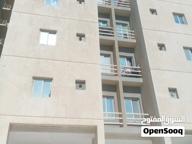 غرفة وصاله حمام ومطبخ عائلات وافدين