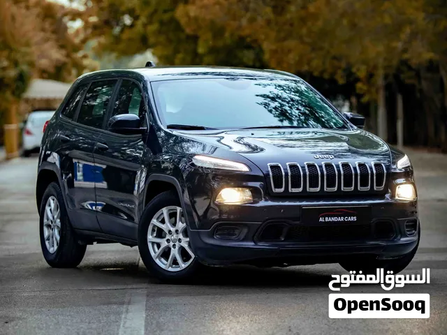 Jeep Cherokee 2017 Grey  Zero Accident  Agency  Full Insurance  BD 4,150 Neg.