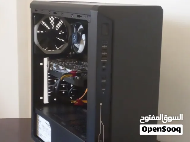 كمبيوتر العاب للبيع