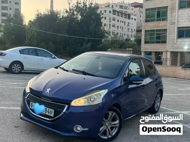 بيجو 208 اوتماتك كامل