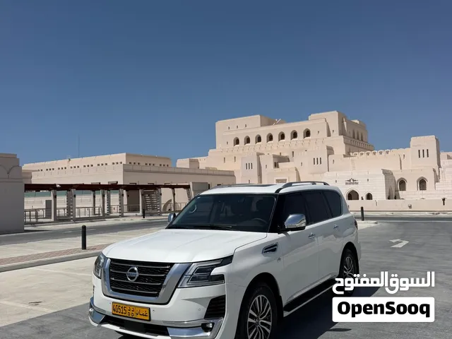 نيسان بلاتينيوم 2020 فل ابشن اعلى فئة بدون صبغ ولا حوادث نهائيا مسرفس وجاهز