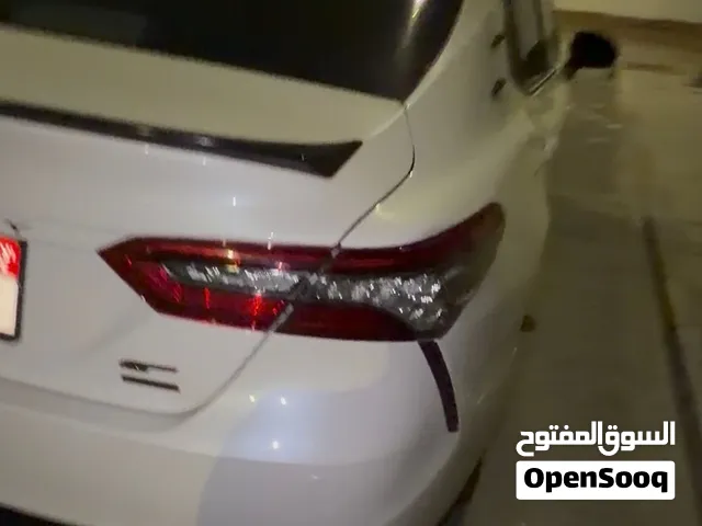 تويوتا كامري هايبرد. خليجي محول كامل من داخل وبرع سبورت موديل 2020