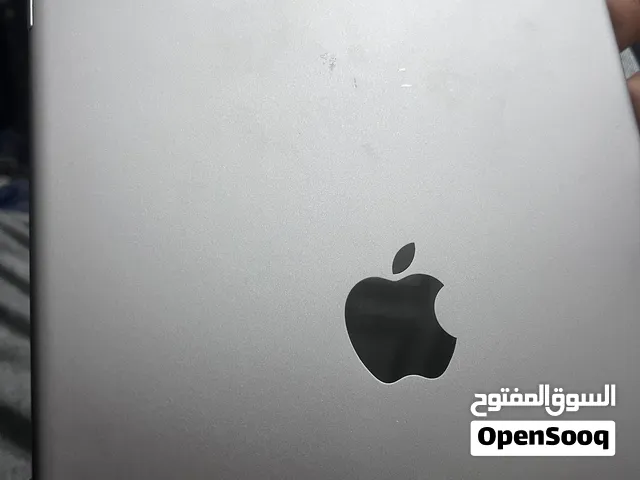 ايباد برو 2017 بدون شاشه عرطه