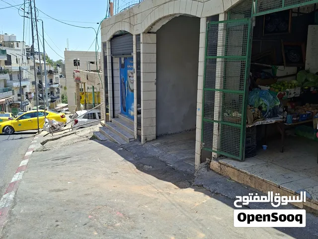 عيادة او مكتب