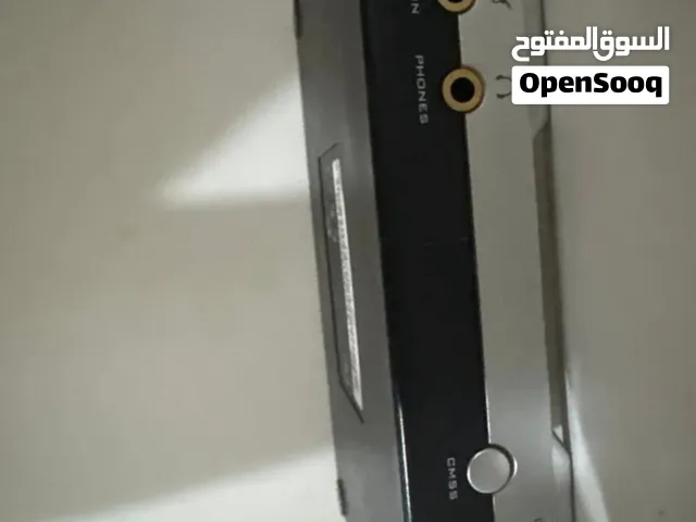 كرت فضي للبيع نظيف