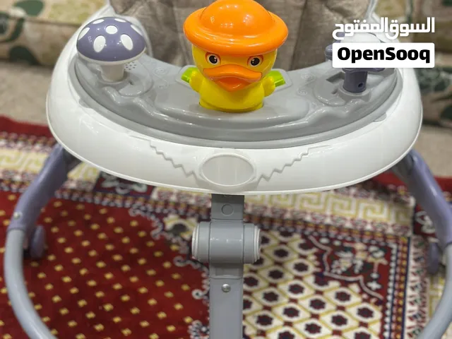 كراجة او عرباية تعليم المشي نوع  BABY WALKER