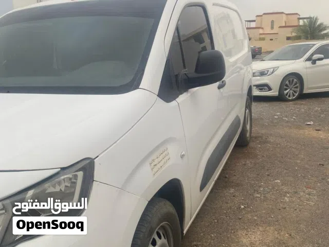 للبيع: بيجو بارتنر (Peugeot Partner) فان – بحالة جيدة 2020 Peugeot Partner Panel Van