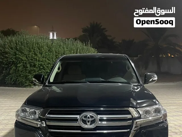 Toyota land cruiser 2016