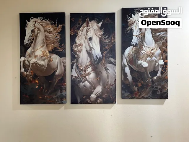ثلاث لوحات احصنة طقم