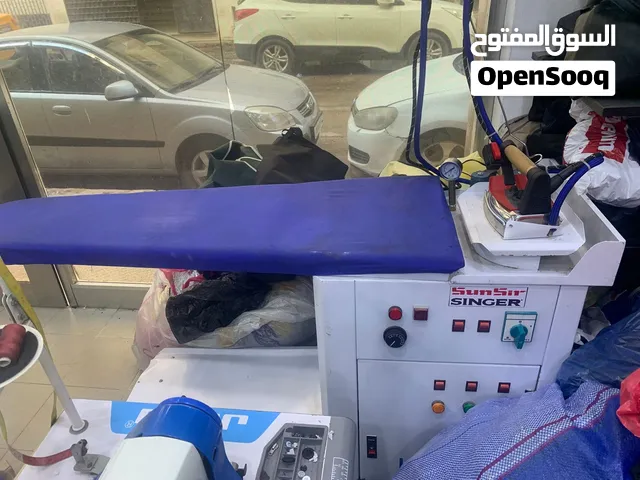 مكواة إيطالي