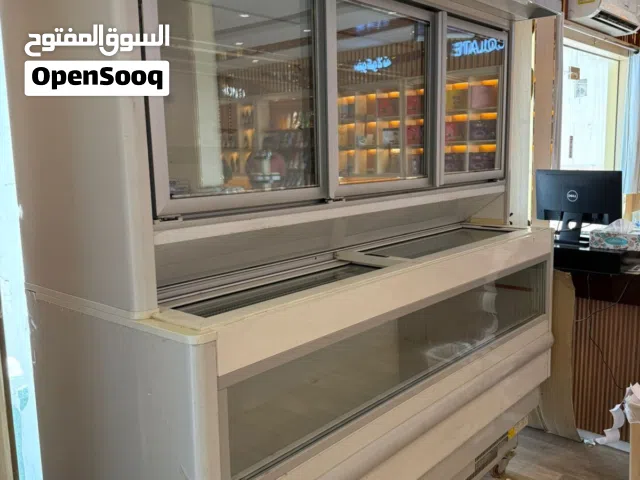 ثلاجة فليزر إيطالية