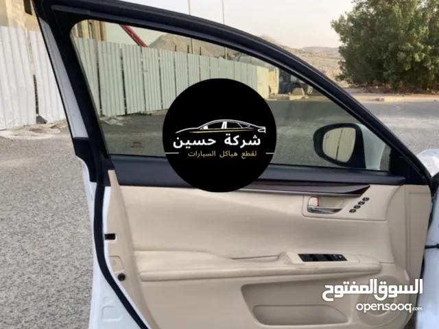 باب يمين يسار لكزس lexus ES CT IT IS RX 2000 - 2024     مستعمل / جديد