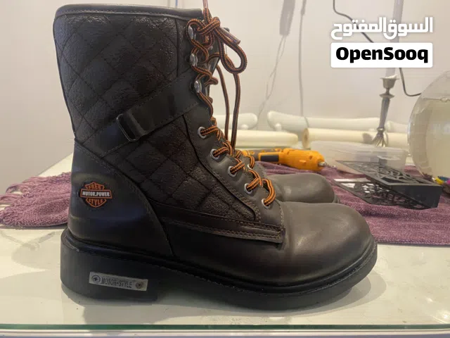 بوت هارلي (copy)