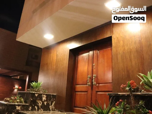 فيلا ناصية للبيع بالفرش مدينة الشيخ زايد الحي التاسع