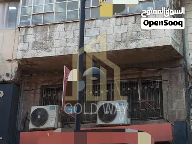 في موقع حيوي ومميز في وسط البلد بالقرب من حبيبه عمارة من اربع طوابق بسعر مميز / ref 1508