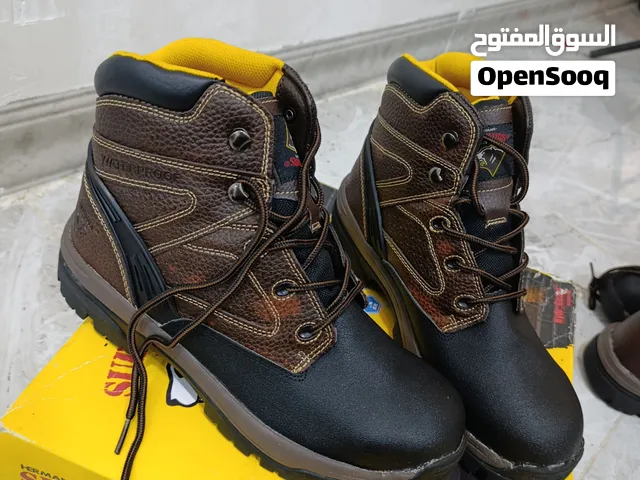 حذاء بوت عمل شركات