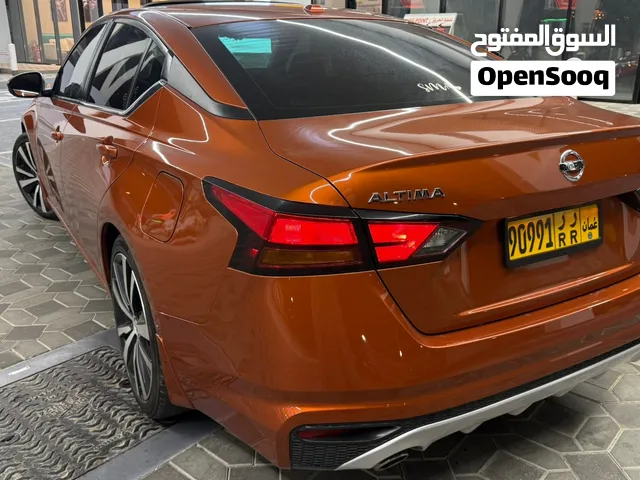 2020SR التيما