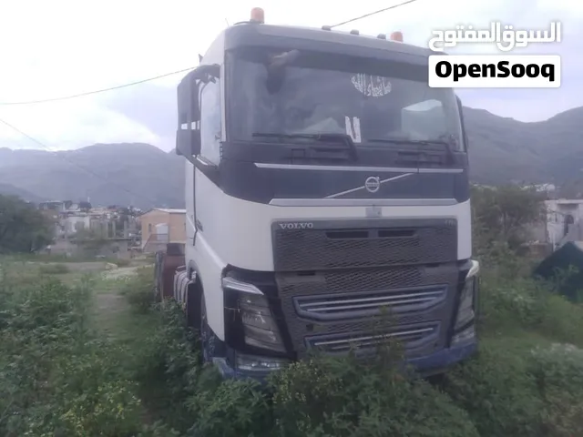 العنوان: قاطرة فولفو FH 440 قلاب 6x4 - شغالة من أول نقرة - القاعدة ذي السفال 225000س قابل لتفاوض