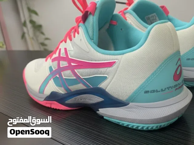 ASICS Solution Speed FF Padel Shoes -Excellent Condition (Size 42) Fit for Men size 40-41