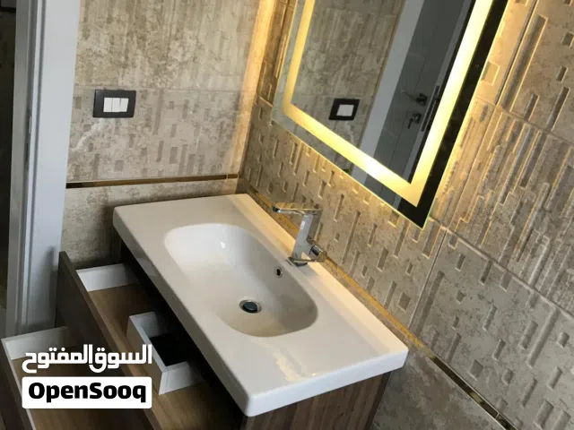 وحدات الحوض و الحمام معزول بالكامل ضد المياه و الخدش و البكتيريا