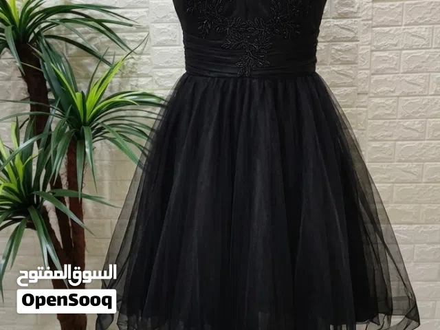 فستان قياس 40 ملبوس مره وحده