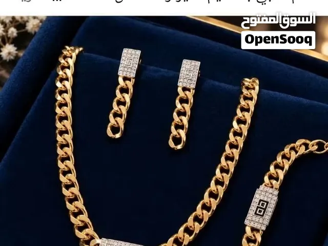 طقم ذهبي فاخر