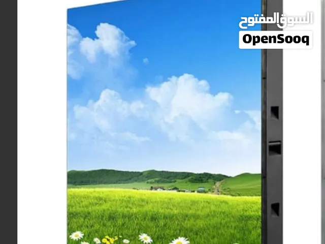 شاشه عرض مستعمل فترة بسيطه  التواصل على الرقم اللي بالوصف فقط