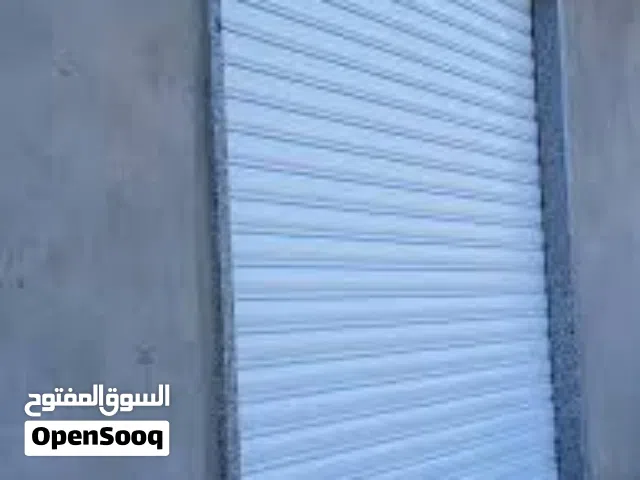 محــلات أو مخـزن للايجــار الشهــري خلــف كوبــري اقزيــر ع ارتـداد قطــران